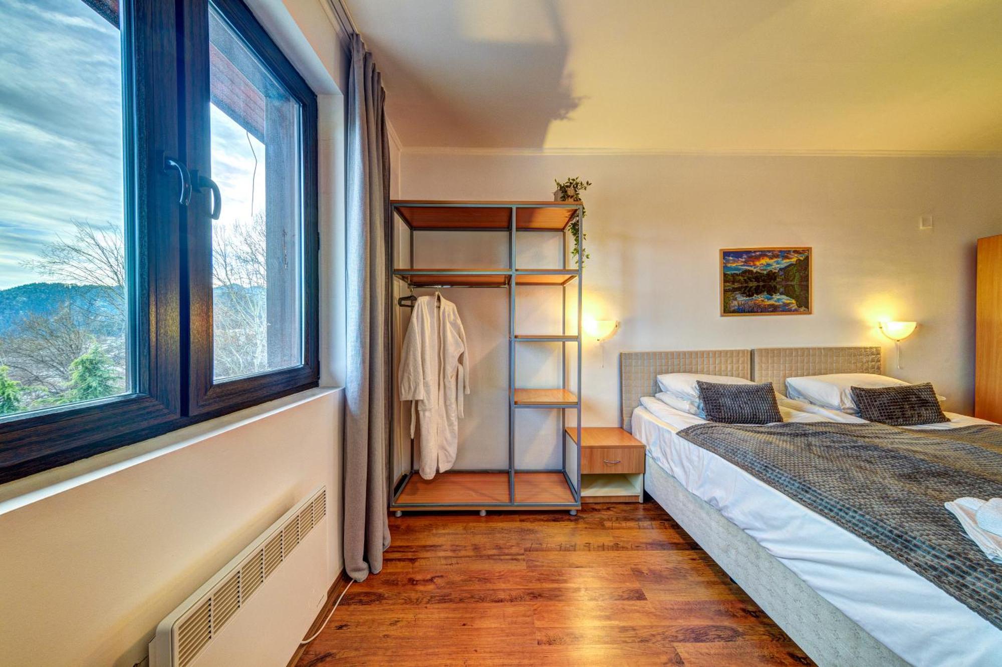 Silver Hills Rooms & Apartments With Free Parking Smolyan Exterior photo