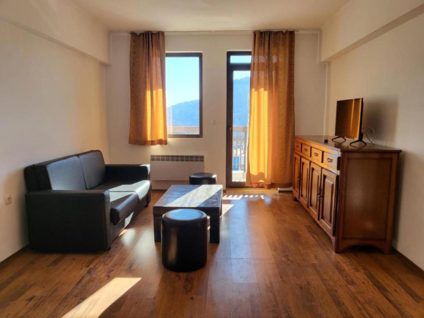 Silver Hills Rooms & Apartments With Free Parking Smolyan Exterior photo